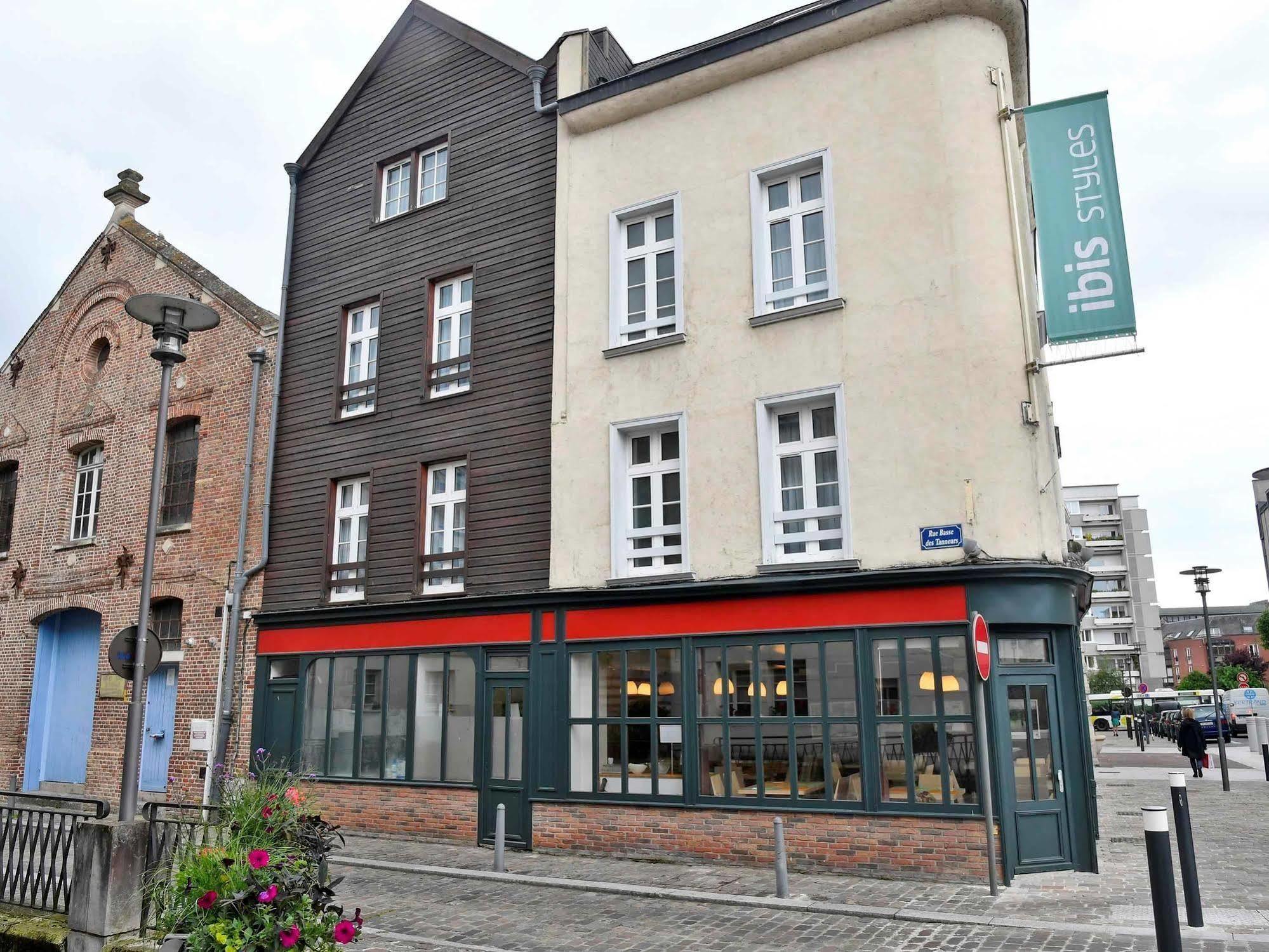 Hotel Ibis Styles Amiens Cathedrale Exterior foto