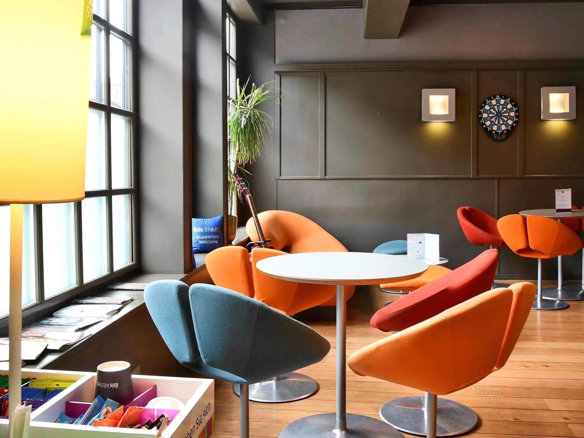 Hotel Ibis Styles Amiens Cathedrale Exterior foto